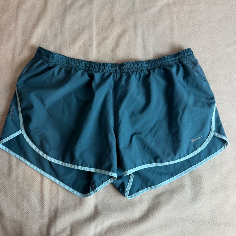 Nike Dri-FIT Tempo Running Shorts Womens Large Teal Blue Athletic Gym Training